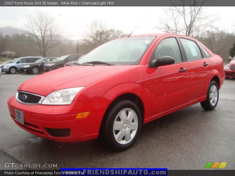 Infra-Red / Charcoal/Light Flint 2007 Ford Focus ZX4 SE Sedan