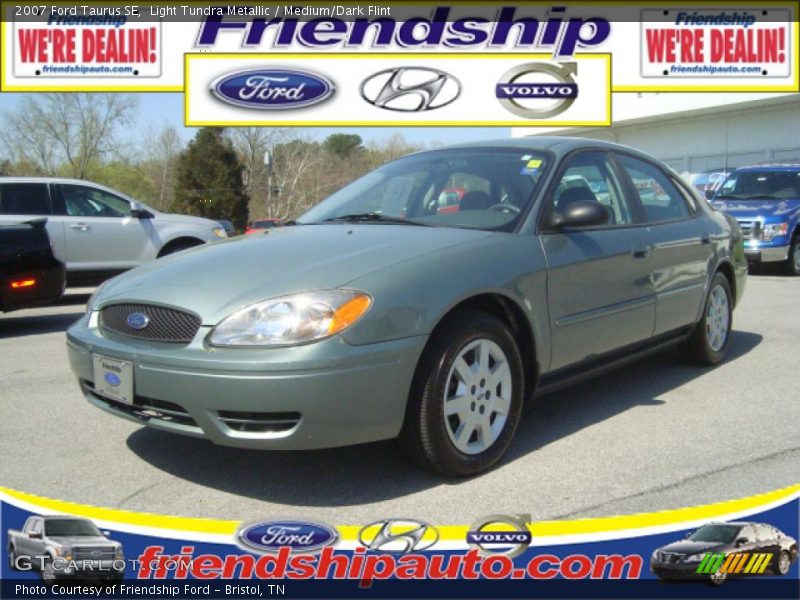 Light Tundra Metallic / Medium/Dark Flint 2007 Ford Taurus SE