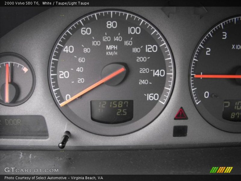 White / Taupe/Light Taupe 2000 Volvo S80 T6