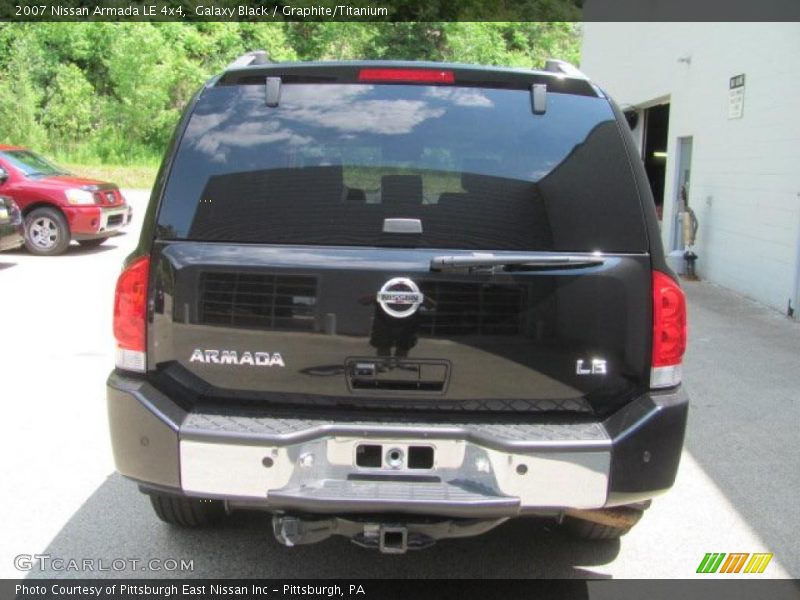 Galaxy Black / Graphite/Titanium 2007 Nissan Armada LE 4x4