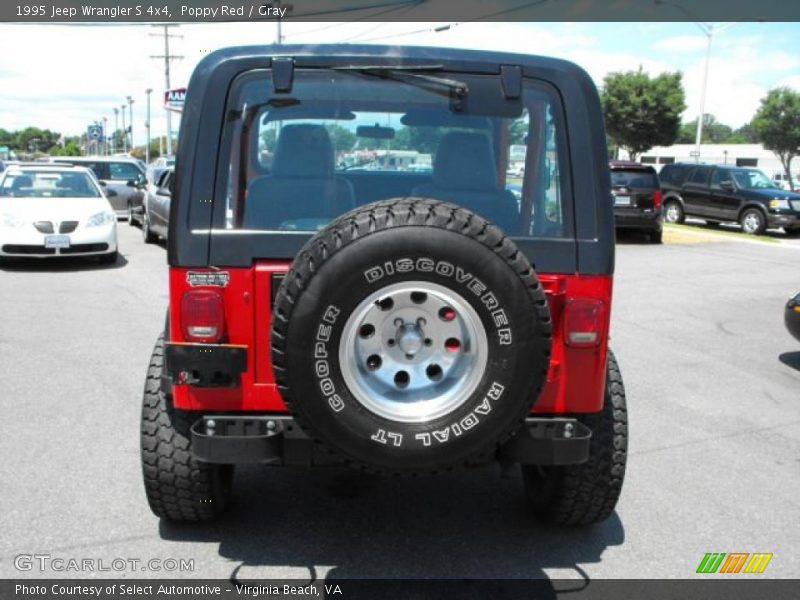 Poppy Red / Gray 1995 Jeep Wrangler S 4x4