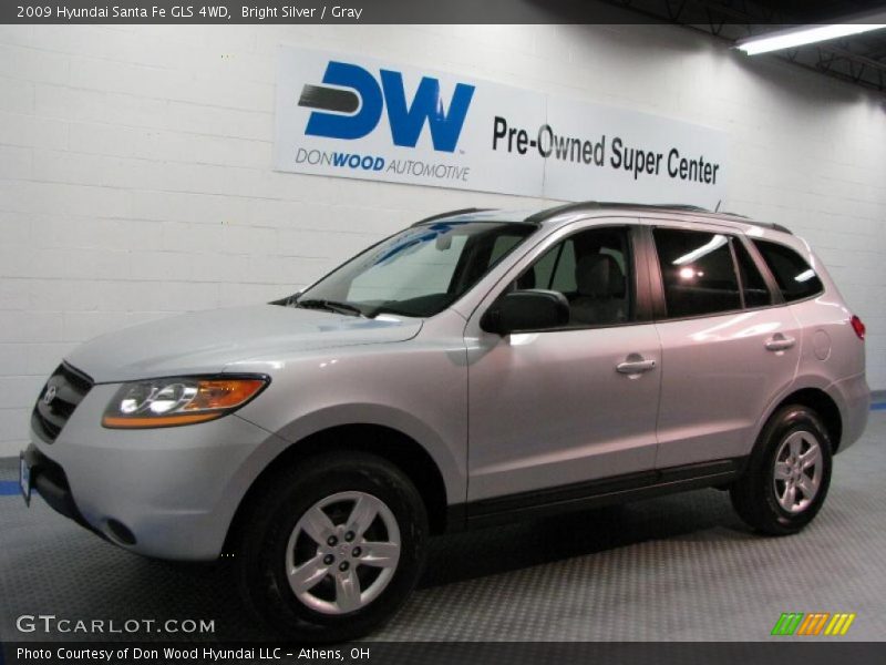 Bright Silver / Gray 2009 Hyundai Santa Fe GLS 4WD
