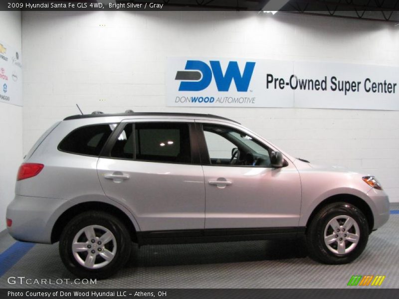 Bright Silver / Gray 2009 Hyundai Santa Fe GLS 4WD