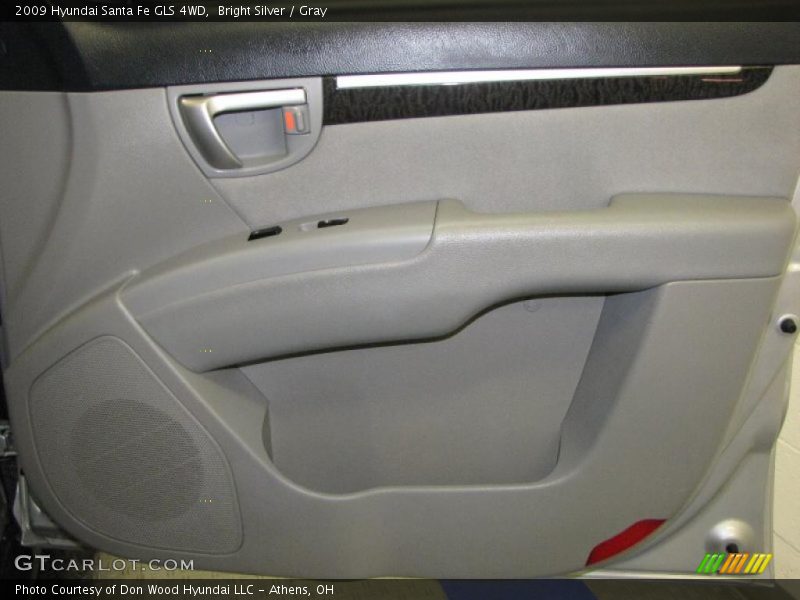 Bright Silver / Gray 2009 Hyundai Santa Fe GLS 4WD