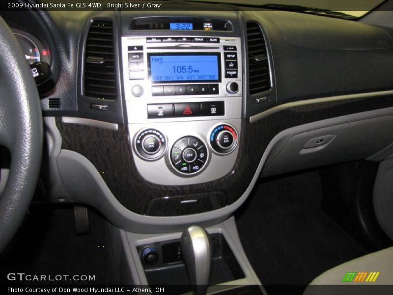 Bright Silver / Gray 2009 Hyundai Santa Fe GLS 4WD