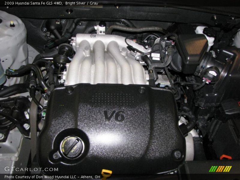 Bright Silver / Gray 2009 Hyundai Santa Fe GLS 4WD