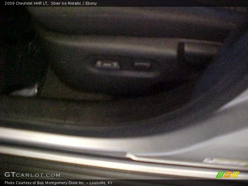 Silver Ice Metallic / Ebony 2009 Chevrolet HHR LT