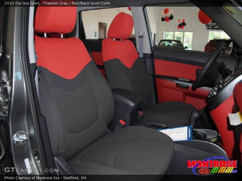 Titanium Gray / Red/Black Sport Cloth 2010 Kia Soul Sport