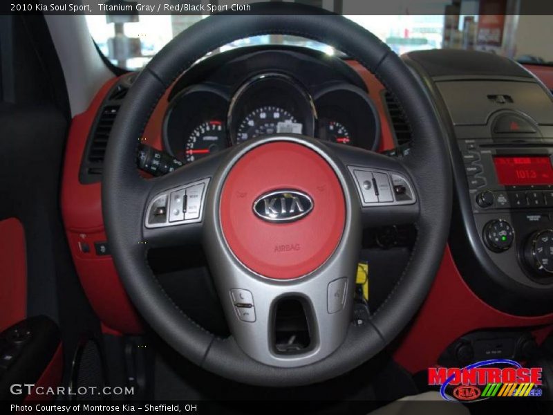 Titanium Gray / Red/Black Sport Cloth 2010 Kia Soul Sport
