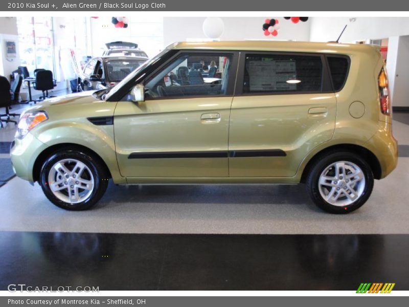 Alien Green / Black Soul Logo Cloth 2010 Kia Soul +