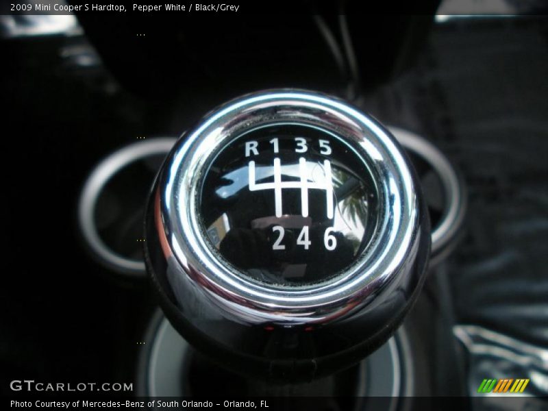 Pepper White / Black/Grey 2009 Mini Cooper S Hardtop