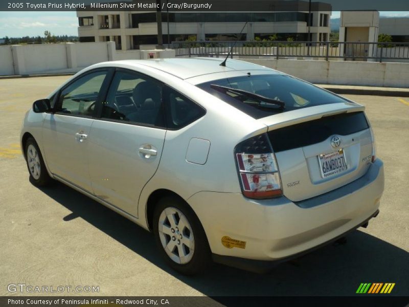 Millenium Silver Metallic / Gray/Burgundy 2005 Toyota Prius Hybrid
