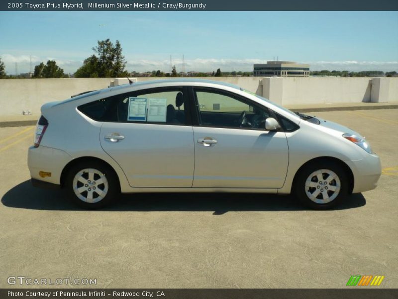 Millenium Silver Metallic / Gray/Burgundy 2005 Toyota Prius Hybrid