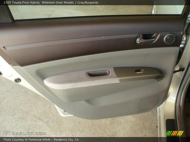 Millenium Silver Metallic / Gray/Burgundy 2005 Toyota Prius Hybrid