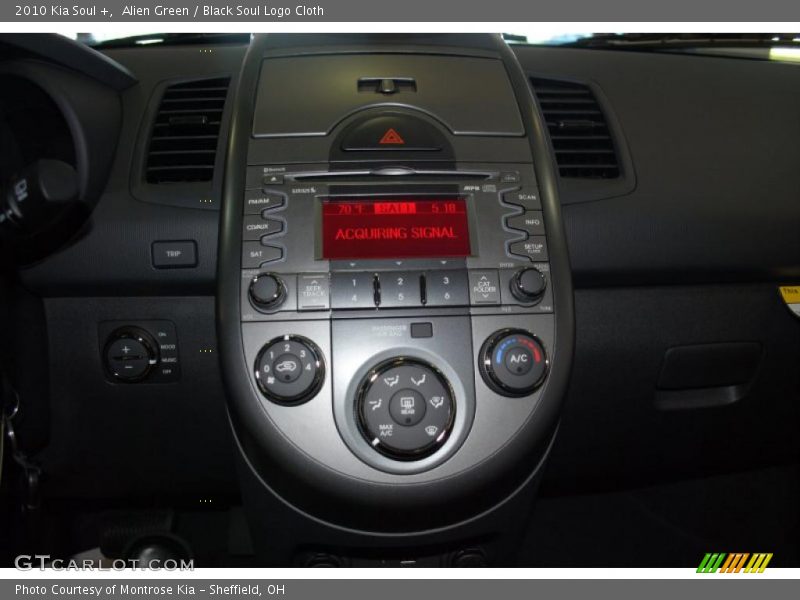 Alien Green / Black Soul Logo Cloth 2010 Kia Soul +