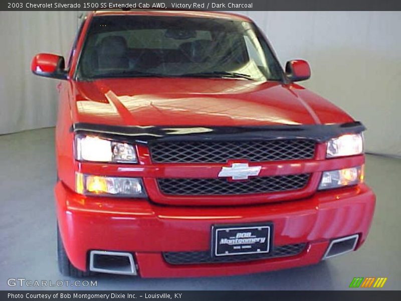 Victory Red / Dark Charcoal 2003 Chevrolet Silverado 1500 SS Extended Cab AWD