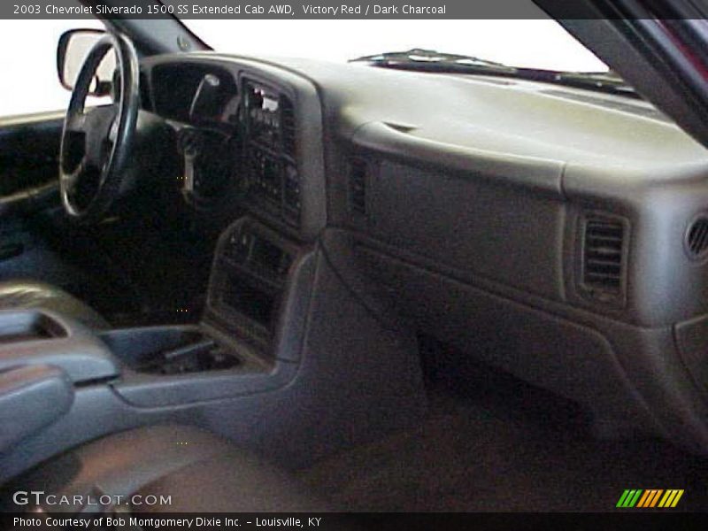 Victory Red / Dark Charcoal 2003 Chevrolet Silverado 1500 SS Extended Cab AWD