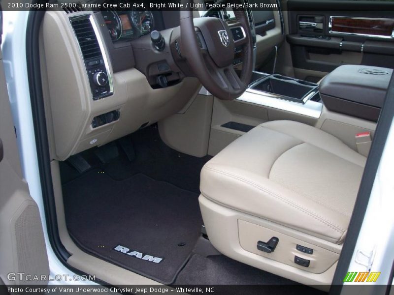 Bright White / Light Pebble Beige/Bark Brown 2010 Dodge Ram 2500 Laramie Crew Cab 4x4