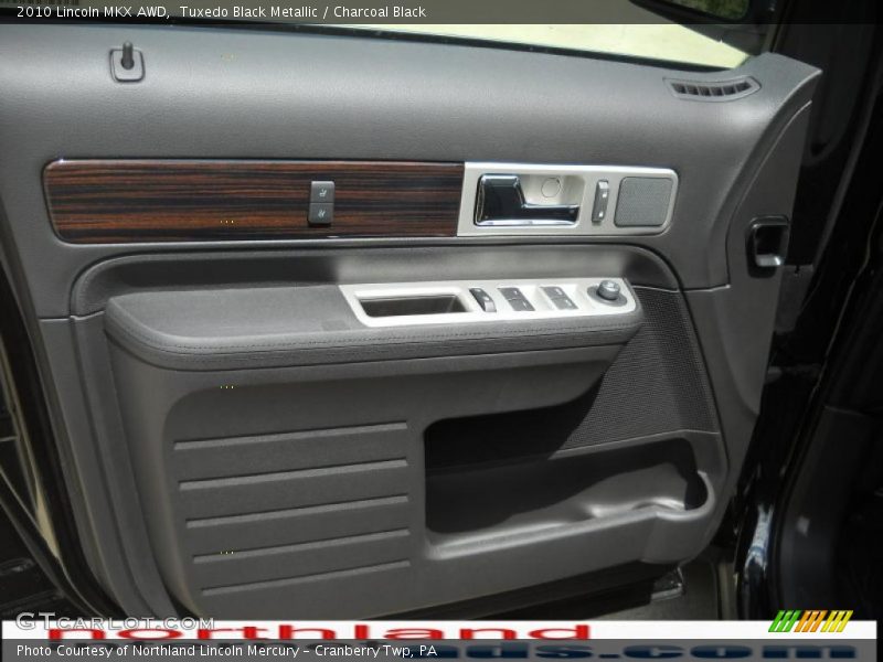 Tuxedo Black Metallic / Charcoal Black 2010 Lincoln MKX AWD