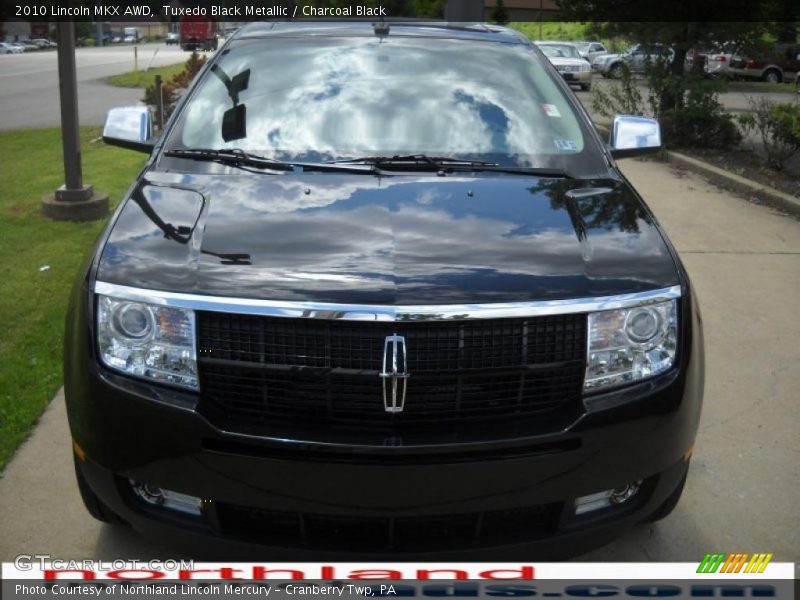 Tuxedo Black Metallic / Charcoal Black 2010 Lincoln MKX AWD