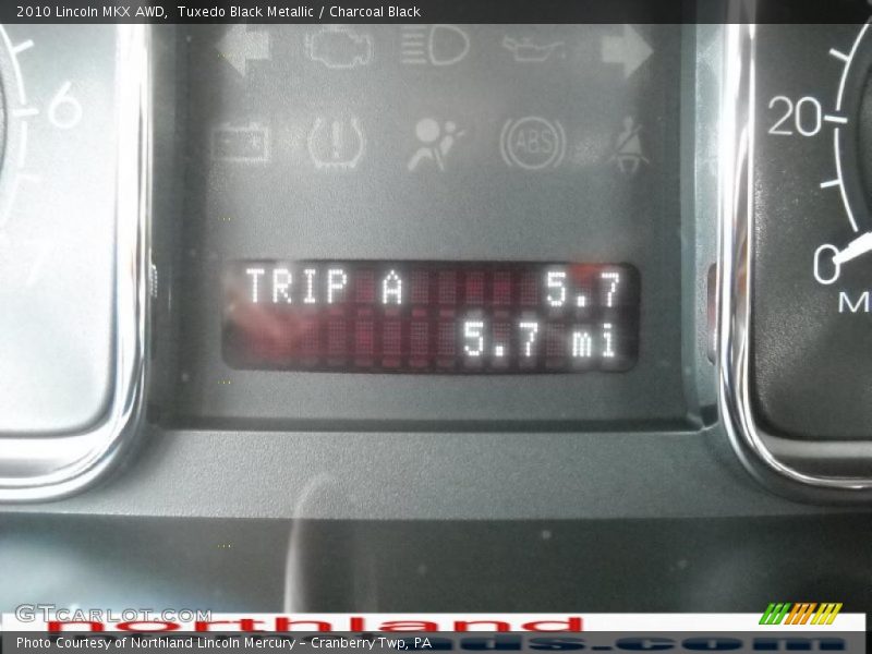 Tuxedo Black Metallic / Charcoal Black 2010 Lincoln MKX AWD