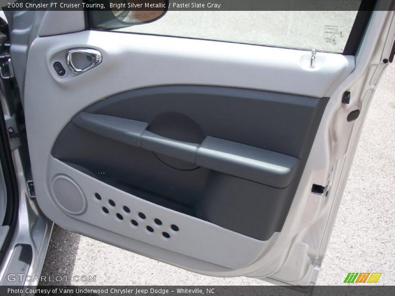Bright Silver Metallic / Pastel Slate Gray 2008 Chrysler PT Cruiser Touring
