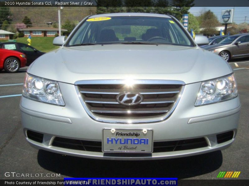 Radiant Silver / Gray 2010 Hyundai Sonata GLS