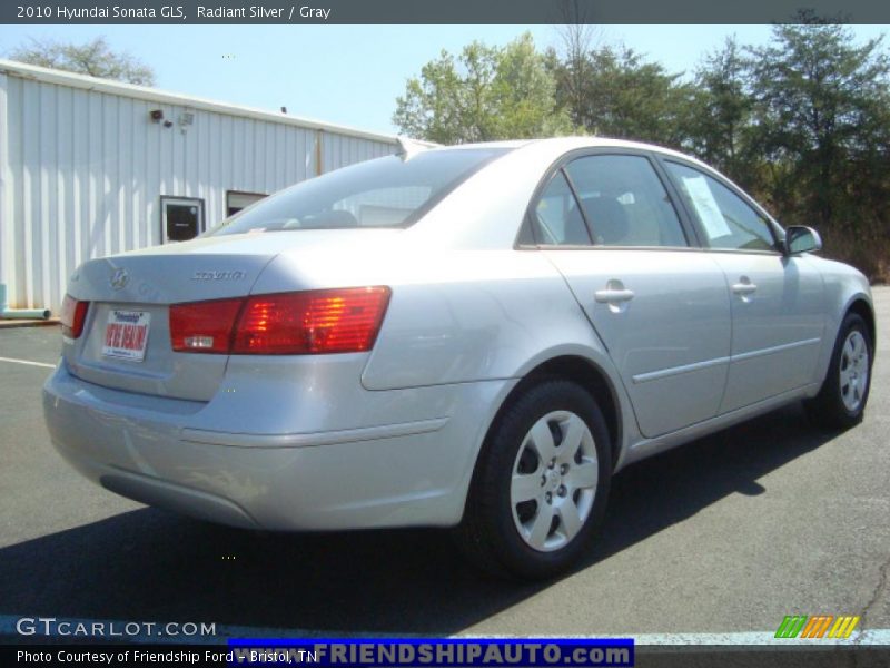 Radiant Silver / Gray 2010 Hyundai Sonata GLS