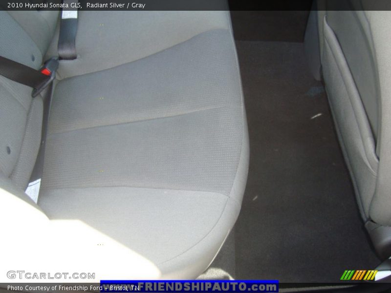 Radiant Silver / Gray 2010 Hyundai Sonata GLS