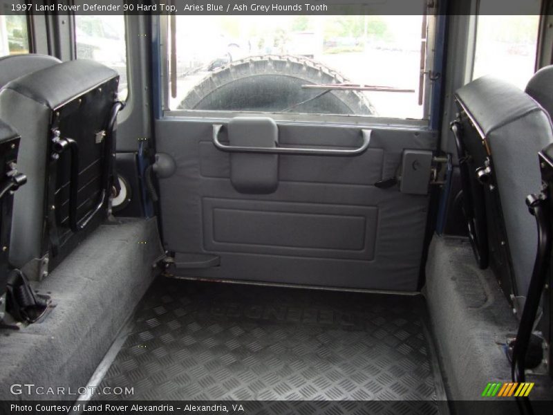 Aries Blue / Ash Grey Hounds Tooth 1997 Land Rover Defender 90 Hard Top