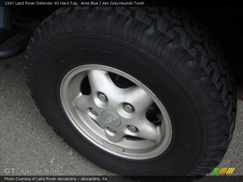 Aries Blue / Ash Grey Hounds Tooth 1997 Land Rover Defender 90 Hard Top