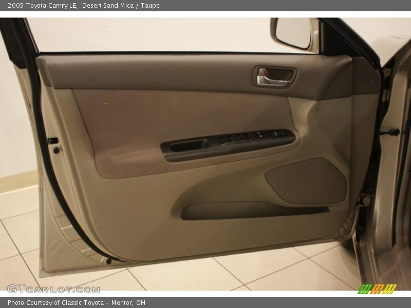 Desert Sand Mica / Taupe 2005 Toyota Camry LE