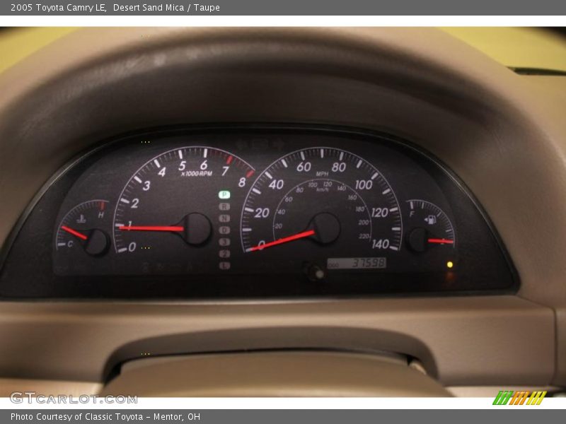 Desert Sand Mica / Taupe 2005 Toyota Camry LE