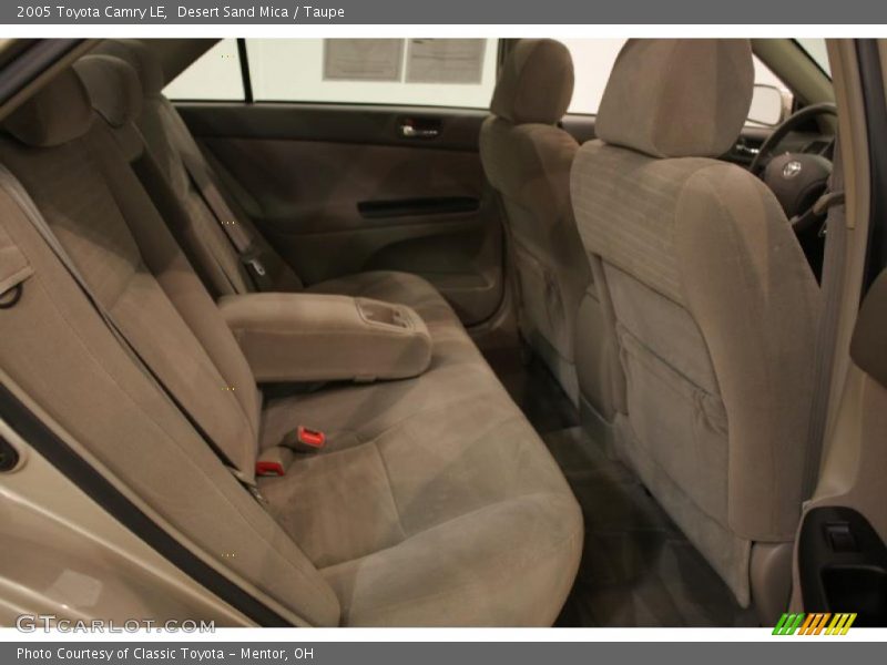 Desert Sand Mica / Taupe 2005 Toyota Camry LE