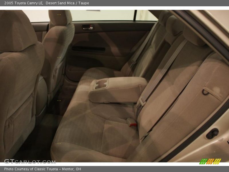 Desert Sand Mica / Taupe 2005 Toyota Camry LE