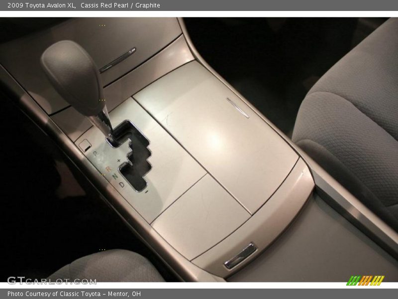 Cassis Red Pearl / Graphite 2009 Toyota Avalon XL