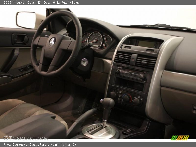 Dover White Pearl / Beige 2005 Mitsubishi Galant ES