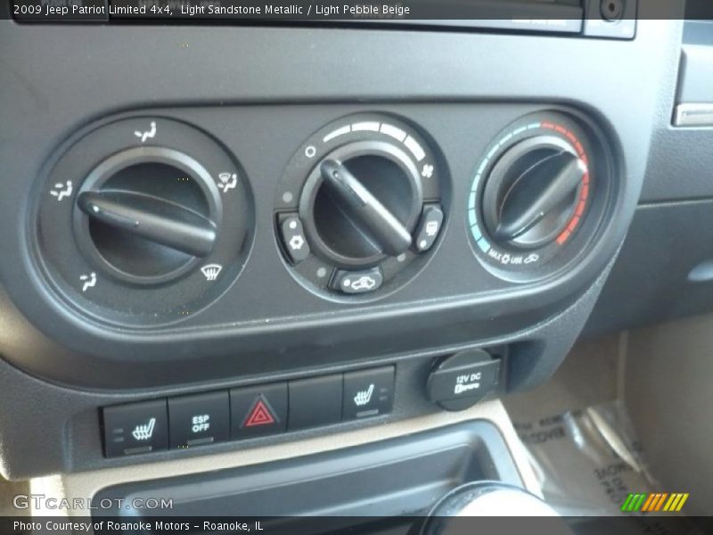 Light Sandstone Metallic / Light Pebble Beige 2009 Jeep Patriot Limited 4x4