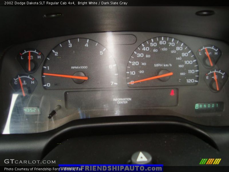 Bright White / Dark Slate Gray 2002 Dodge Dakota SLT Regular Cab 4x4