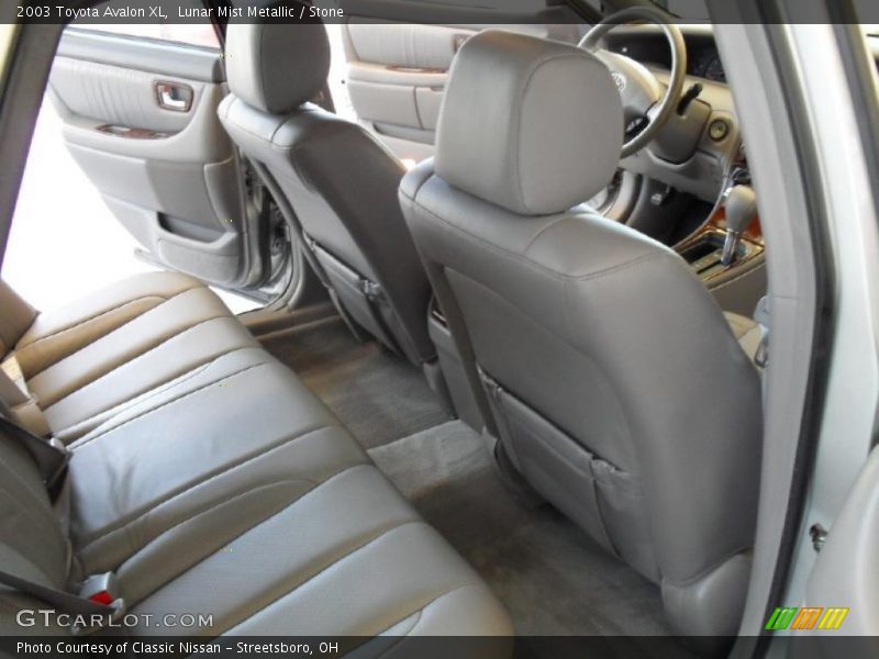Lunar Mist Metallic / Stone 2003 Toyota Avalon XL