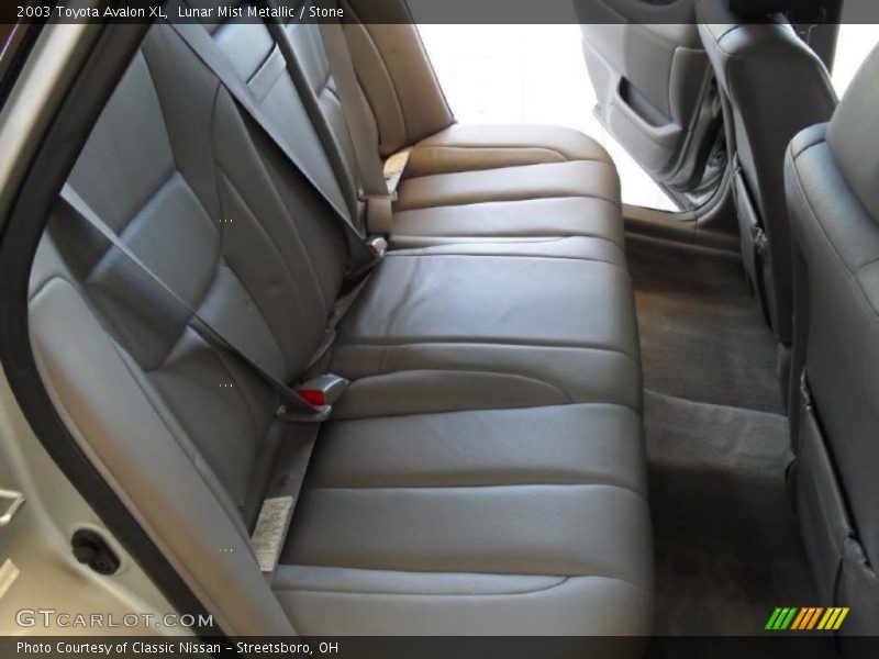Lunar Mist Metallic / Stone 2003 Toyota Avalon XL
