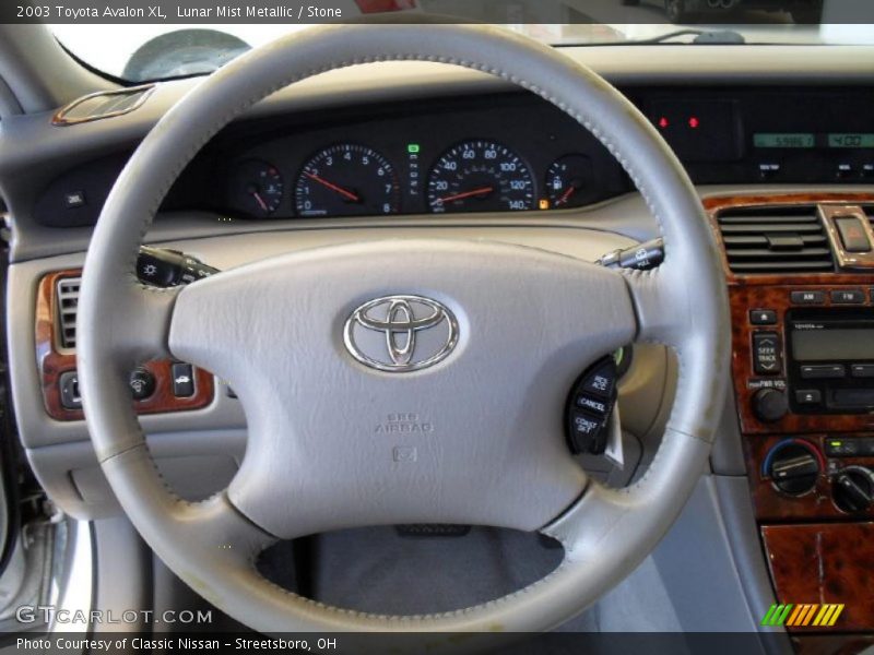 Lunar Mist Metallic / Stone 2003 Toyota Avalon XL
