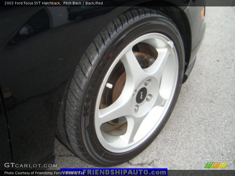 Pitch Black / Black/Red 2003 Ford Focus SVT Hatchback
