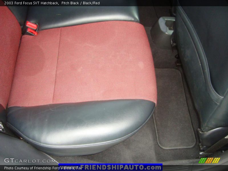 Pitch Black / Black/Red 2003 Ford Focus SVT Hatchback