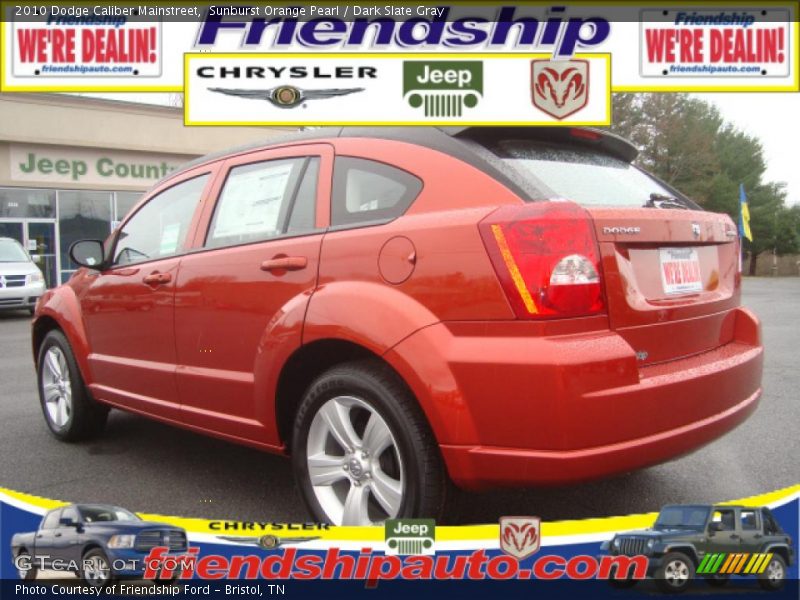 Sunburst Orange Pearl / Dark Slate Gray 2010 Dodge Caliber Mainstreet