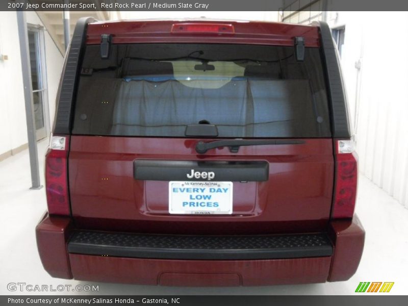 Red Rock Pearl / Medium Slate Gray 2007 Jeep Commander Sport