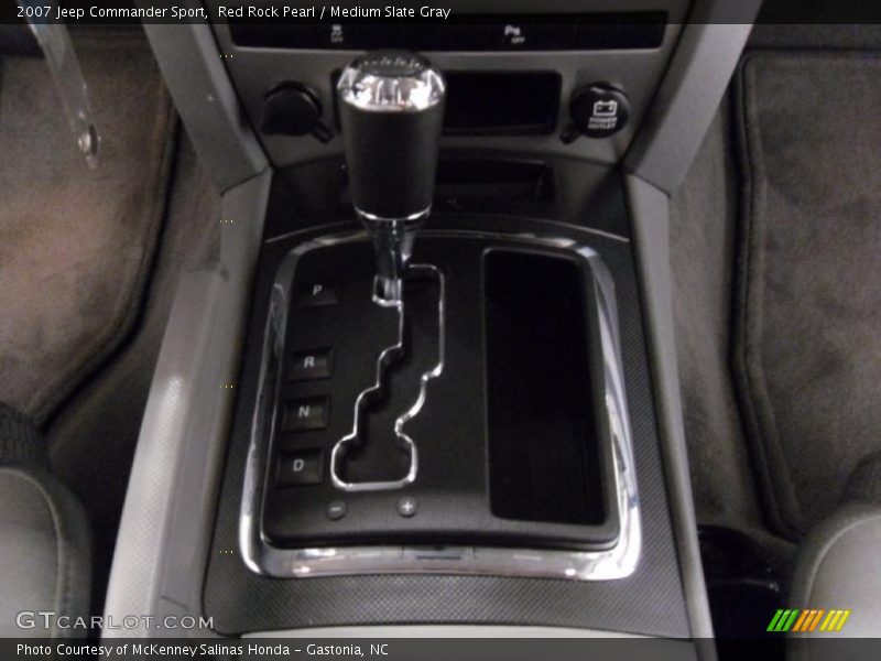 Red Rock Pearl / Medium Slate Gray 2007 Jeep Commander Sport