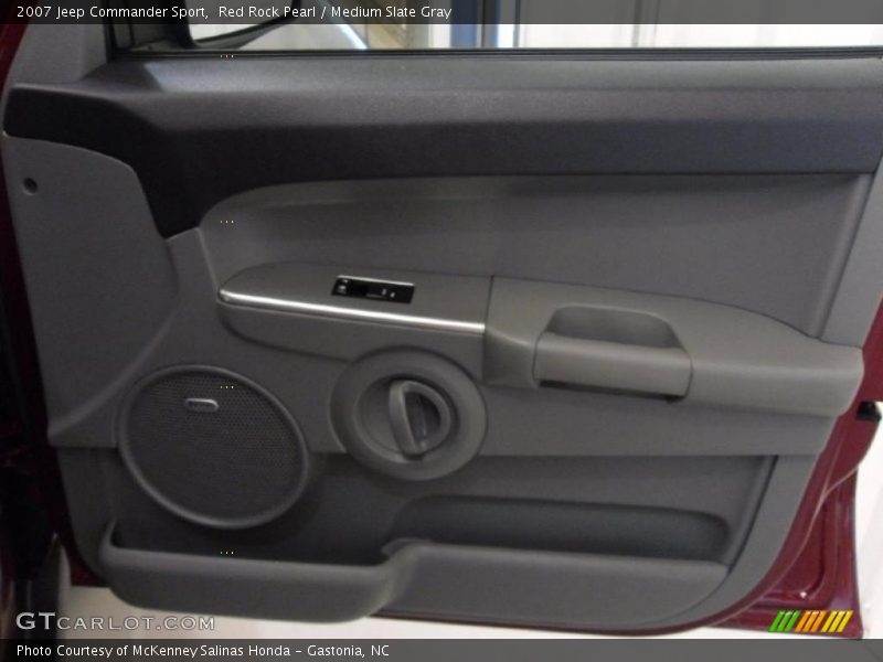 Red Rock Pearl / Medium Slate Gray 2007 Jeep Commander Sport