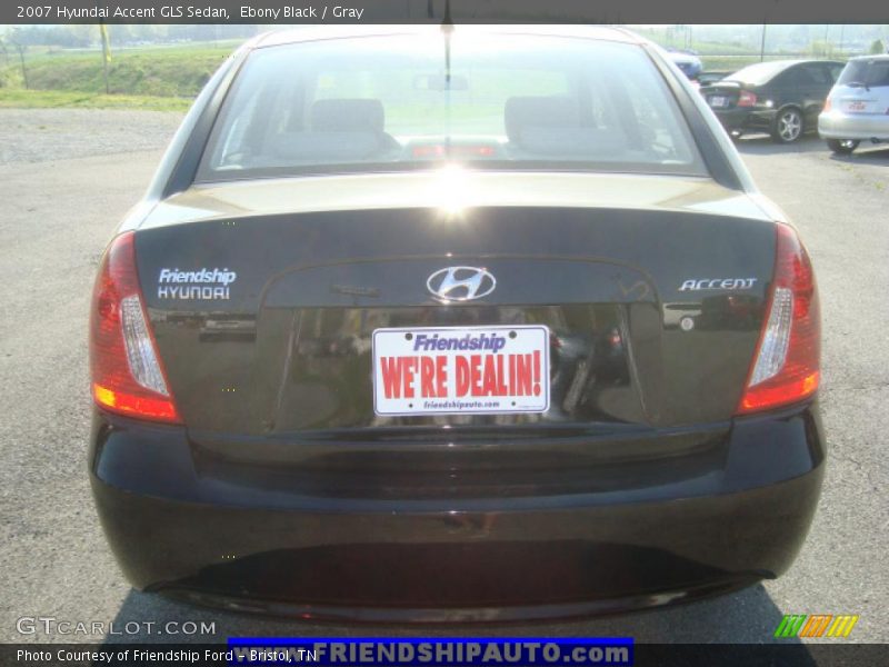 Ebony Black / Gray 2007 Hyundai Accent GLS Sedan