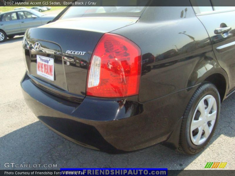 Ebony Black / Gray 2007 Hyundai Accent GLS Sedan